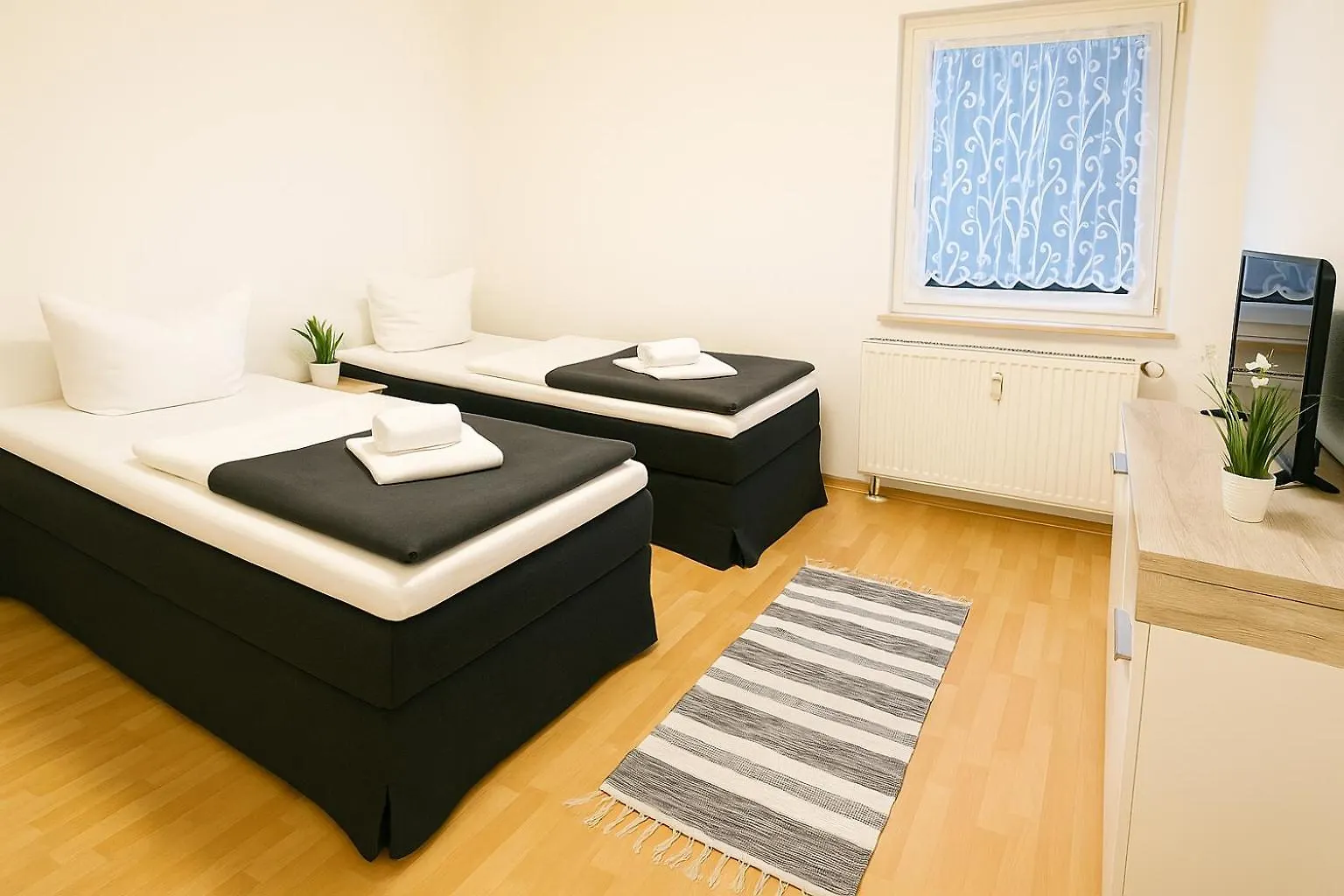 Sunnyhome Monteurwohnungen Und Apartments Nahe Regensburg Nittendorf